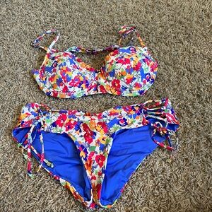 Becca bathing suit top and bottom